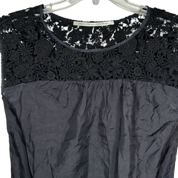 Twelfth‎ Street by Cynthia Vincent Black Silk Top - Picture 2 of 6